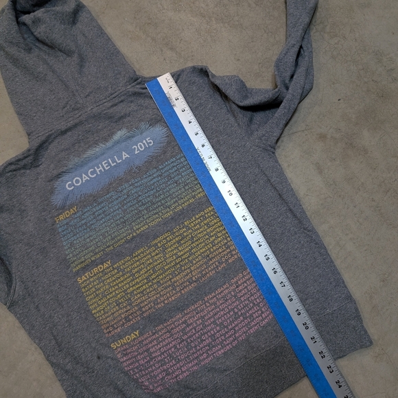Coachella 2015 Hoodie Full Zip Adult M Gray Music Concert - Picture 9 of 9